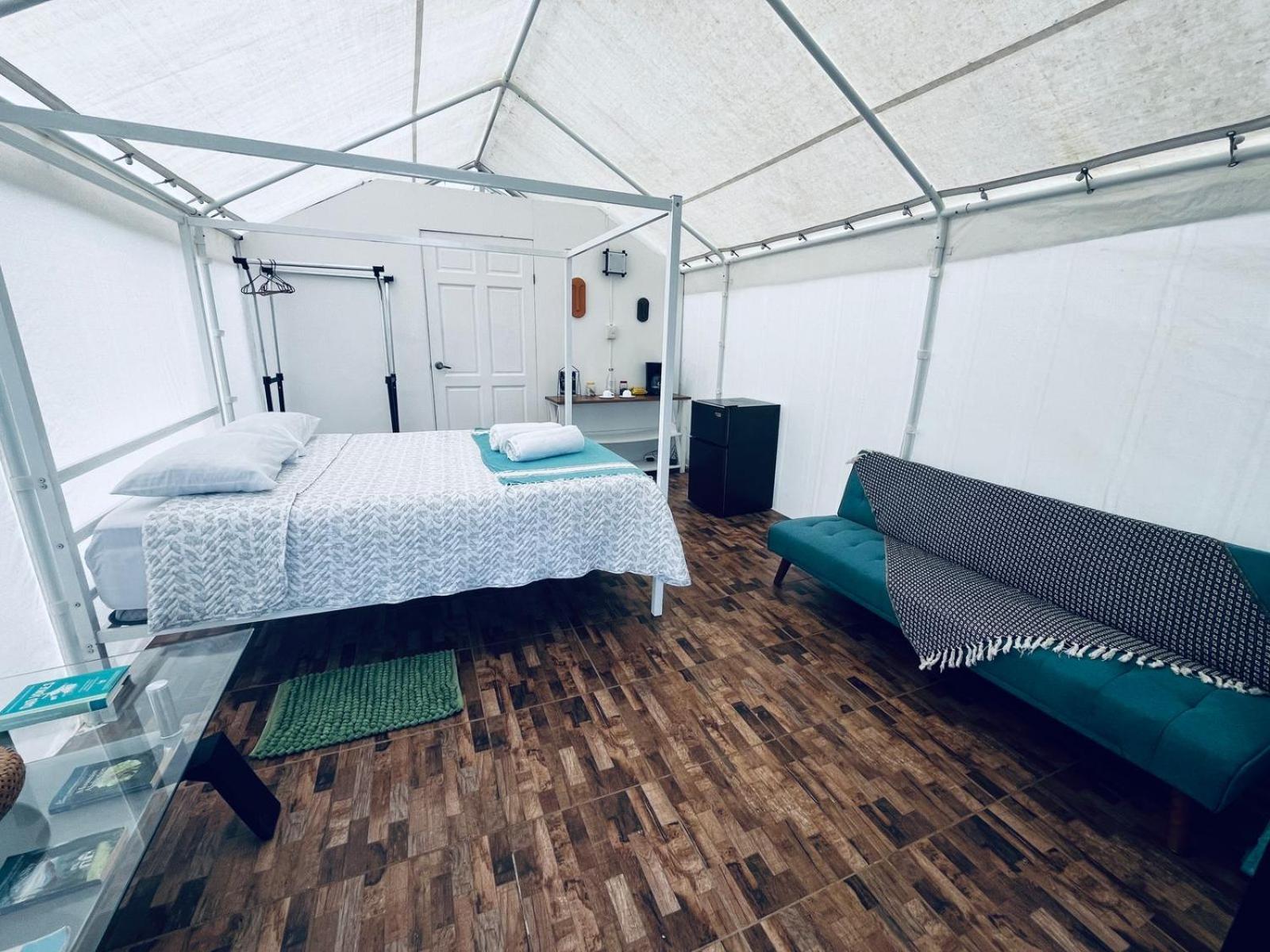 Garza Del Sol Glamping Rio Celeste Buganvilia Exterior foto